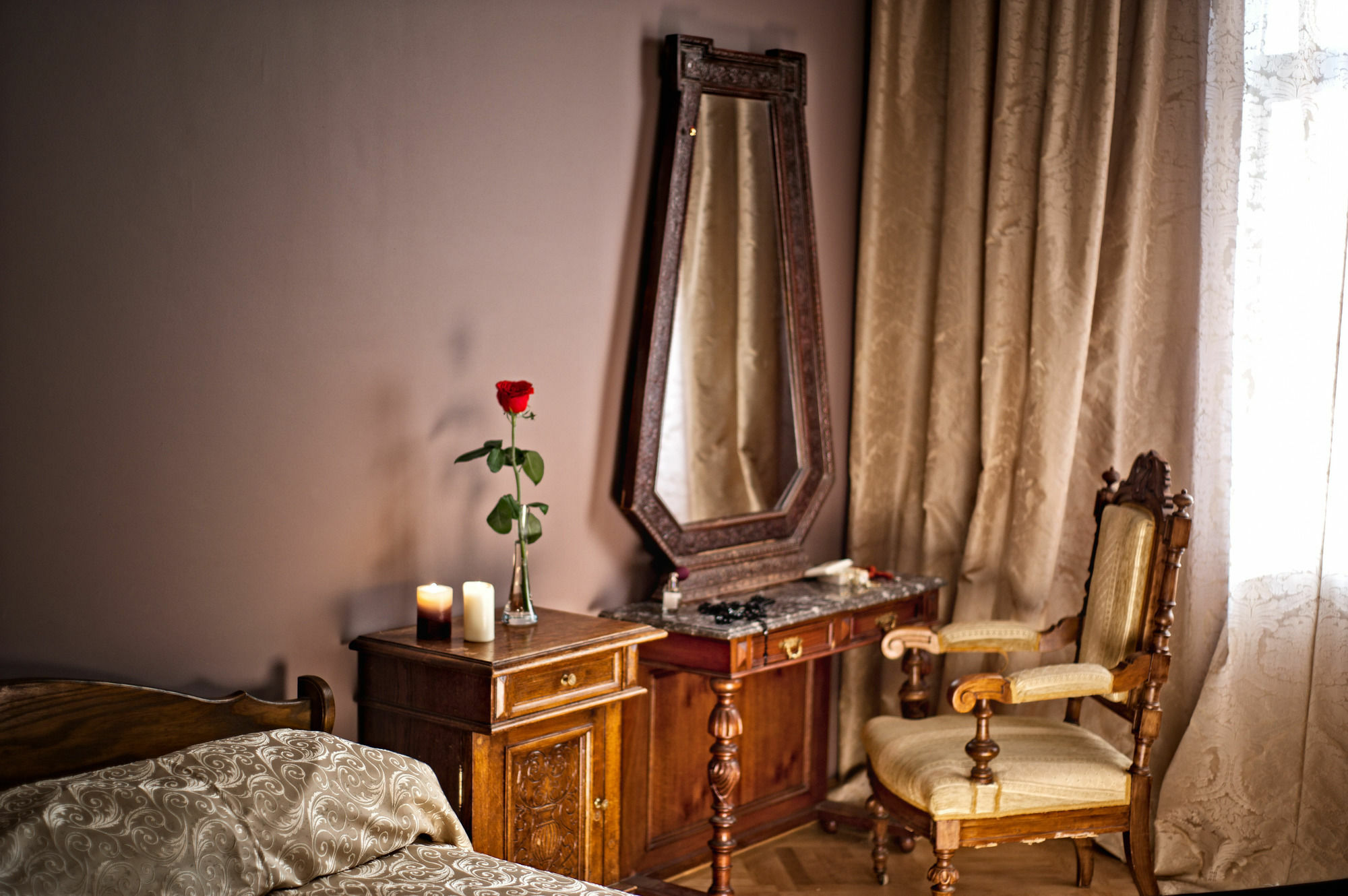 British Club Lviv Hotell Eksteriør bilde